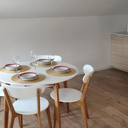 Amare Apartment *