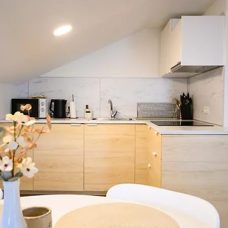Amare Apartman