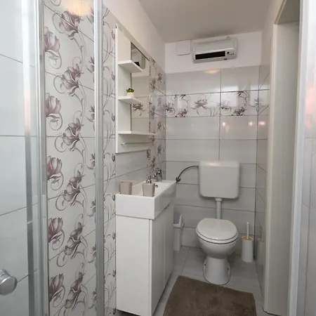Amare Apartman